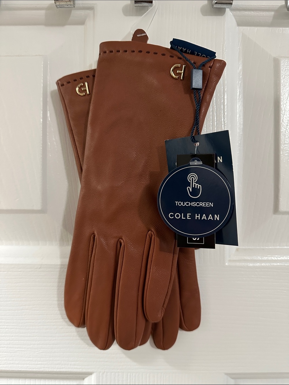 Cole Haan Chestnut Brown Leather Touchscreen Gloves with Gold CH Accent